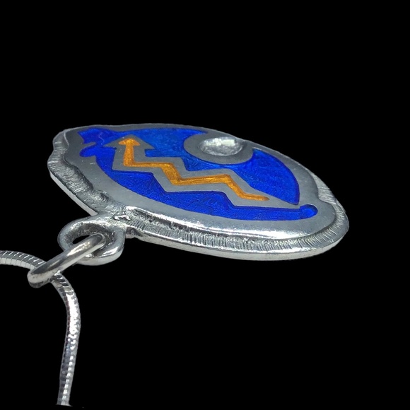 🌺Vintage Native American Sterling & Enamel Necklace - Picture 11 of 16